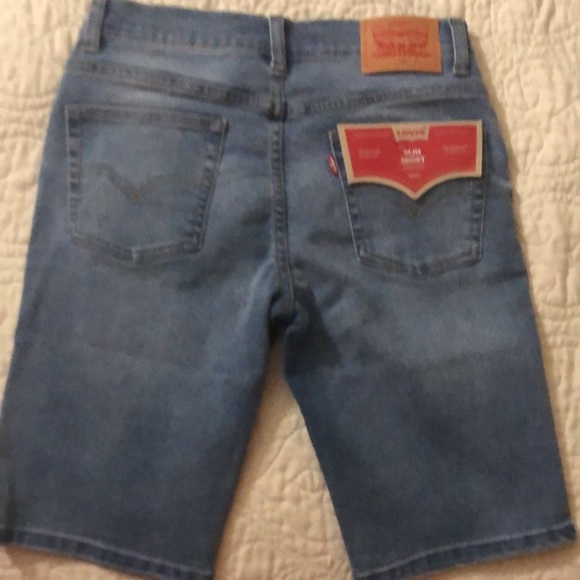 Slim Levi’s Flex shorts for boys - Picture 2 of 5